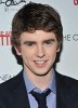 photo Freddie Highmore (Stimme)